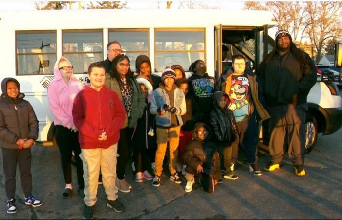 Boys & Girls Club of Toledo receives new van