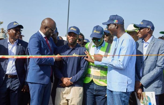 Infrastructure: Minister El Malick Ndiaye inaugurated the “Front de Terre” flyover, a strategic project to improve urban mobility in Dakar