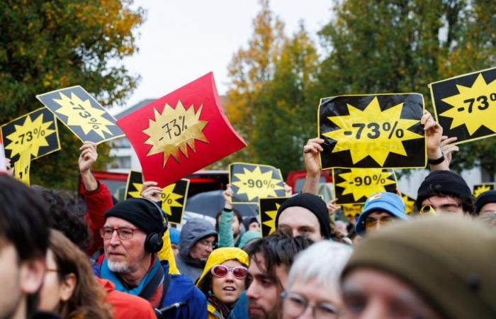 in Nantes, 3,000 demonstrators against cuts in the Region's culture budget