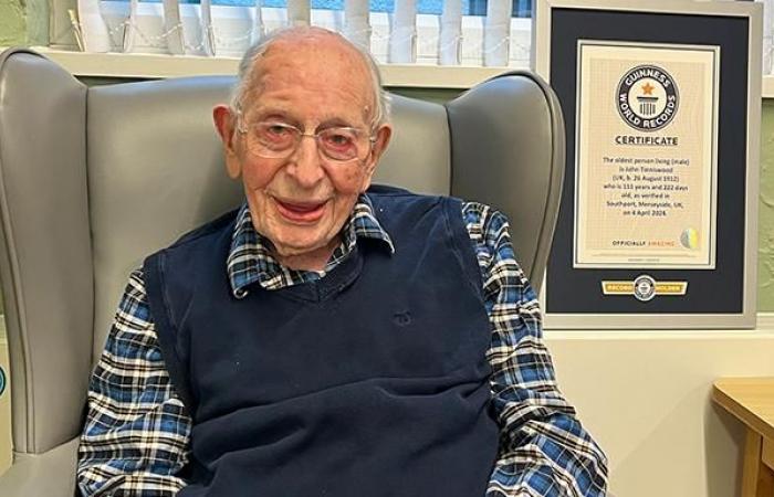 World's oldest man, John Tinniswood, dies in England at 112