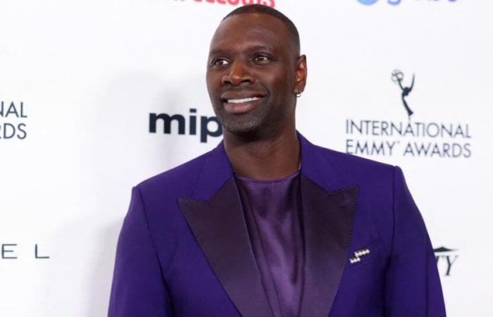 Did Omar Sy dare the most difficult color to wear on the red carpet?