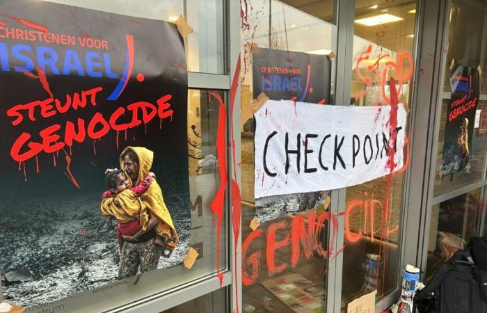 Anti-Israel activists vandalize Dutch office of Christians for Israel