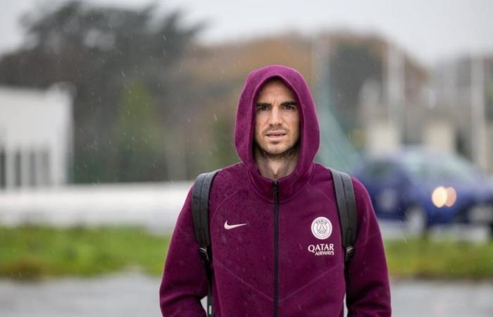 Fabian Ruiz speaks before the Champions League match