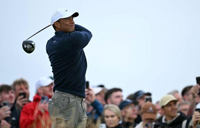 Tiger Woods (USA), the “Golf Emperor,” expressed his intention not to attend the Hero World Challeng..