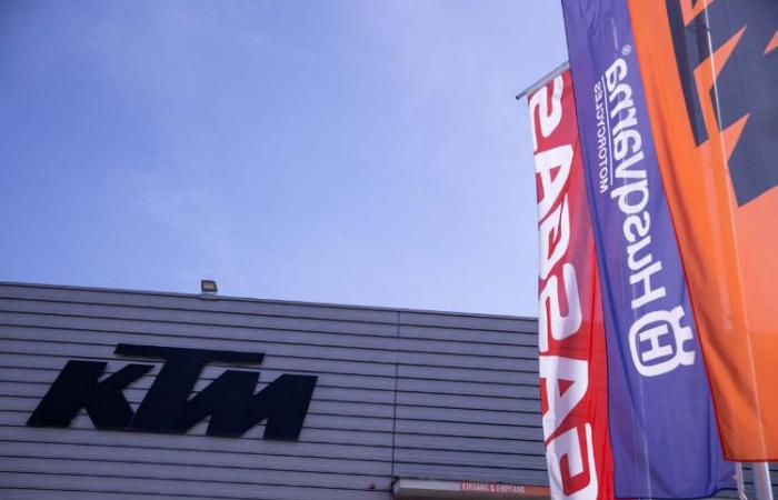 KTM employees: No wages and no Christmas bonus/products