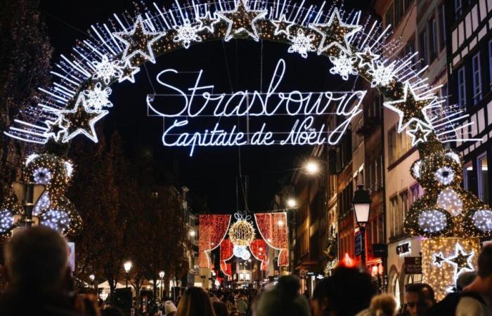 The Strasbourg Christmas market has opened its doors, a “great turnout” for the first day