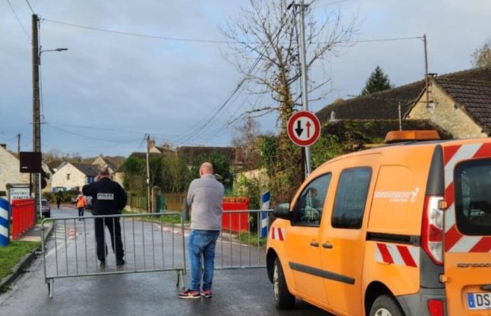 A dead in an explosion, driving a car at 9 years old… the news at noon in Île-de-France