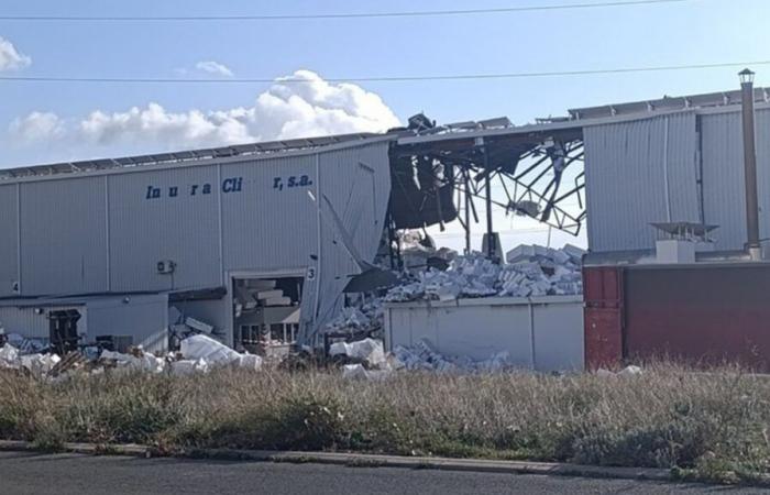 A large explosion in a factory kills three people near Alicante in Spain: “Part of the building collapsed”