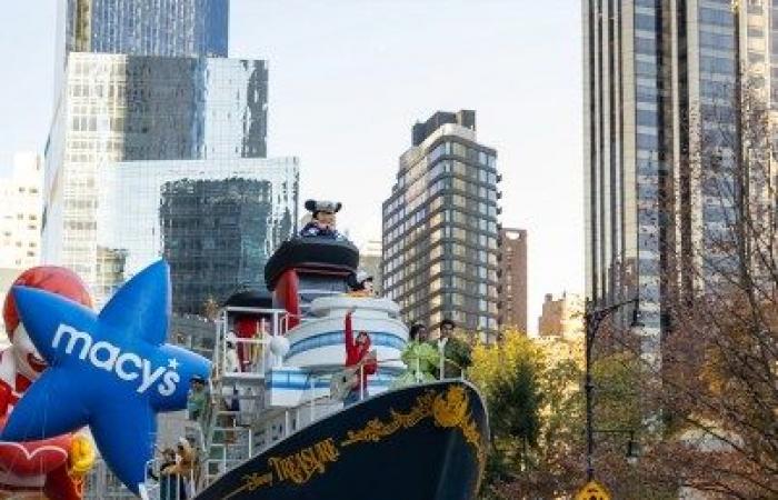 Ram Trucks Power the 98th Annual Macy’s Thanksgiving Day Parade