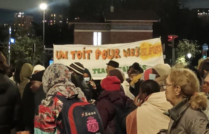 “Children are on the street”: mobilization for the requisition of an empty high school in the 19th (Paris)