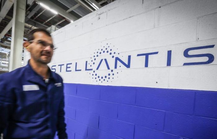 Despite a sharp drop in production, Stellantis is maintaining its factories… in France and for the moment