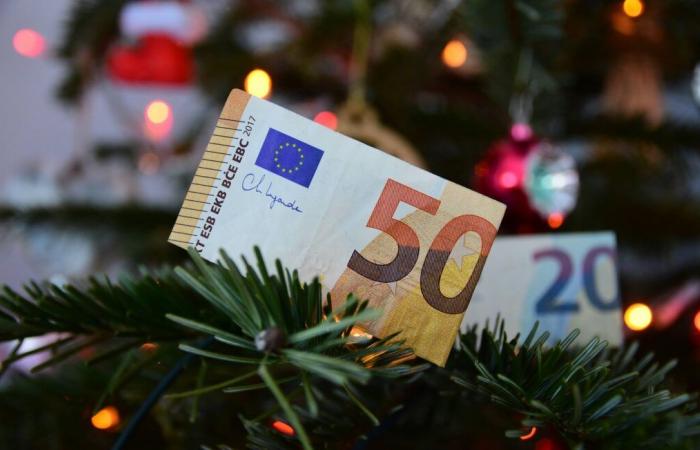 The minimum amount of 152.45 euros will be paid on December 17