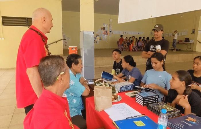 The “decentralized” book fair in the Marquesas welcomes dozens of schoolchildren