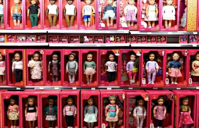 Toy store closures: a tough fight ahead against the web giants