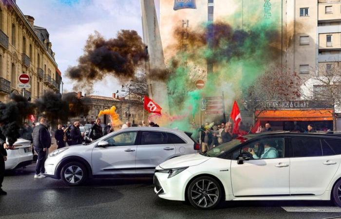 angry VTC drivers in Bordeaux