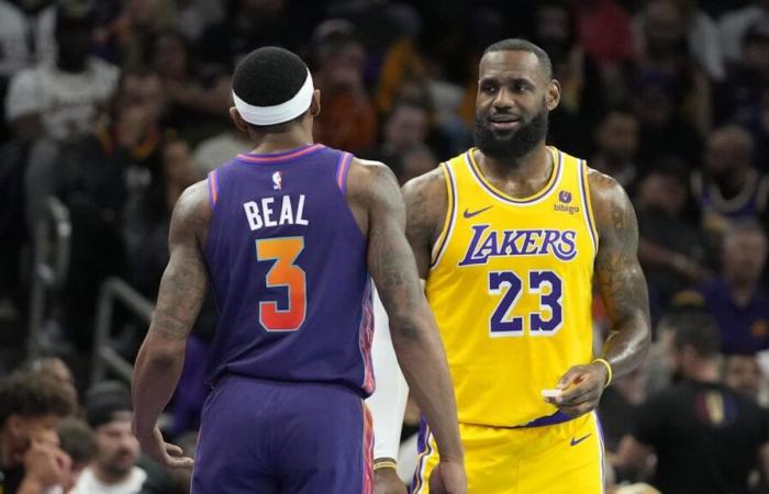 Bradley Beal’s Chase Down Block On LeBron James Went Viral In Lakers-Suns Game