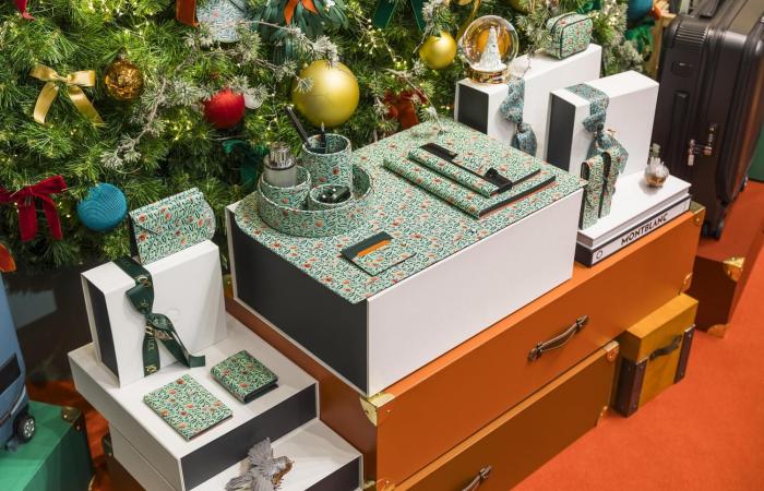 Montblanc sets up a pop-up store at Printemps Paris for the holidays