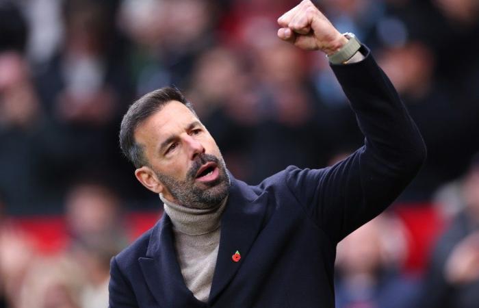 Manchester United legend Ruud van Nistelrooy set for instant return to football to take over Premier League strugglers