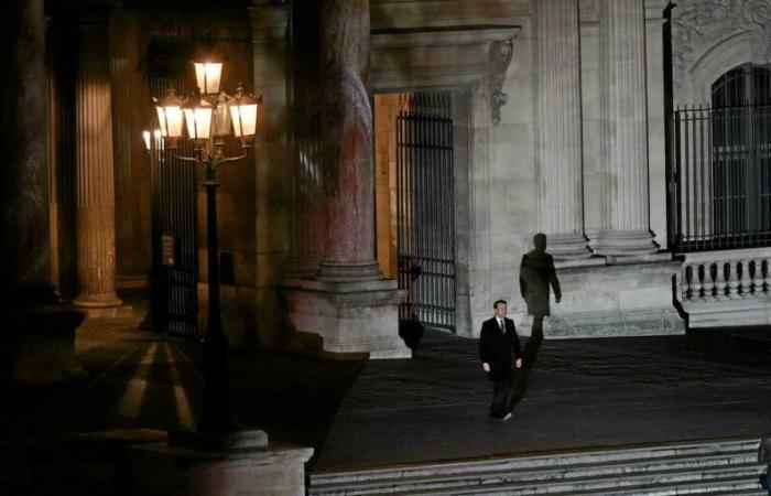 Emmanuel Macron, a walking president for the reopening of Notre-Dame