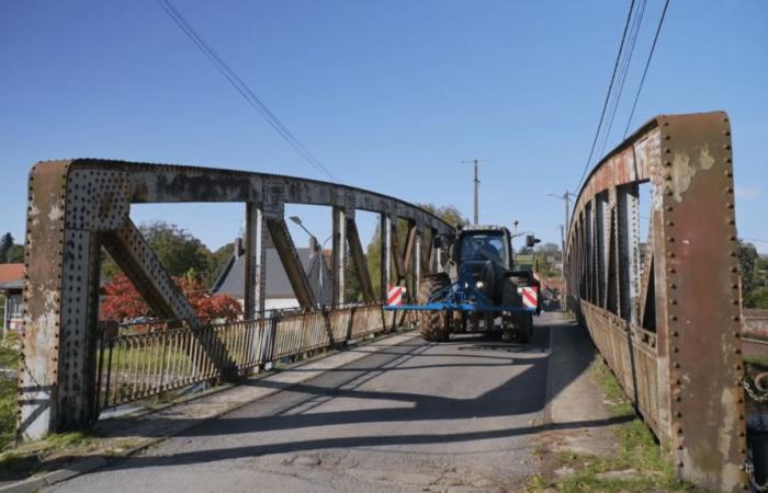 FRANCETV SURVEY. Why are bridges deemed dangerous by experts still open to traffic in France?