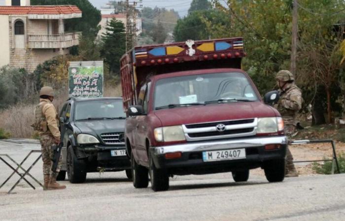 The Lebanese army deploys troops and armor in the south, after the ceasefire between Israel and Hezbollah