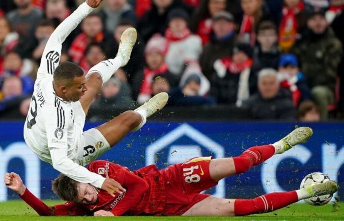 Mbappé’s “breakdance” fall is already becoming a meme