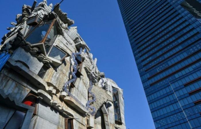 Japan: the “Gaudi of Mita” advocates slow construction: News