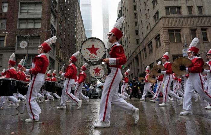 Macy’s Thanksgiving Parade live updates: Float order and routes as Billy Porter and Cynthia Erivo set to perform