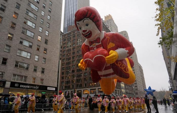 Macy’s Thanksgiving Day Parade: Balloons, wet weather and 21 protesters arrested