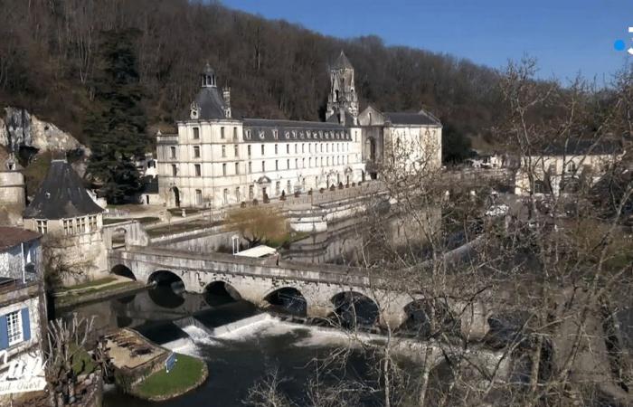 the Dordogne, “white zone” in terms of transport