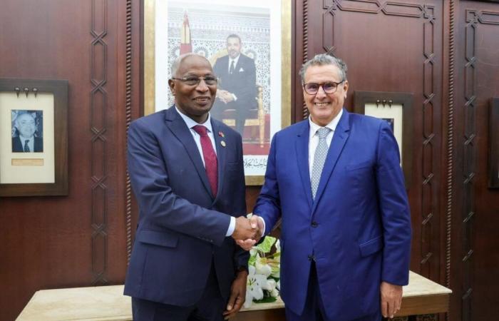 Aziz Akhannouch meets with Guinean Prime Minister