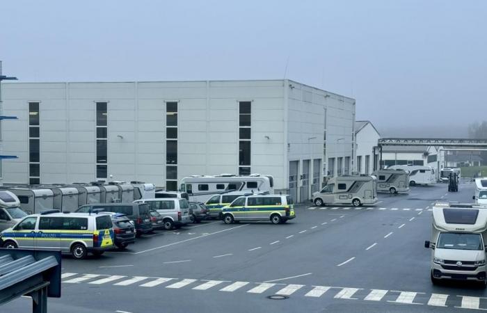 Larger police search operation at Knaus Tabbert in Jandelsbrunn