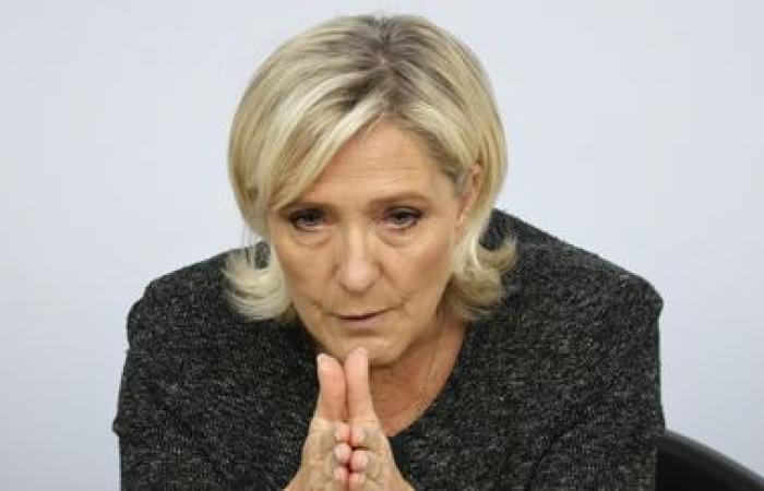 Editorial. Marine Le Pen wants to push Emmanuel Macron to resign