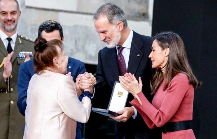 King Felipe and Queen Letizia present gold medals for Merit in Fine Arts to 37 personalities