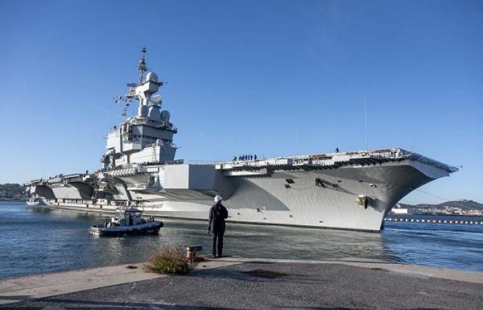 The Charles de Gaulle aircraft carrier carrier group set sail from Toulon for the Clemenceau 25 mission