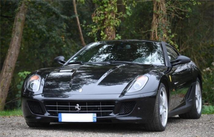 Ferrari, Porsche, Maserati, Aston Martin… at auction Saturday November 30