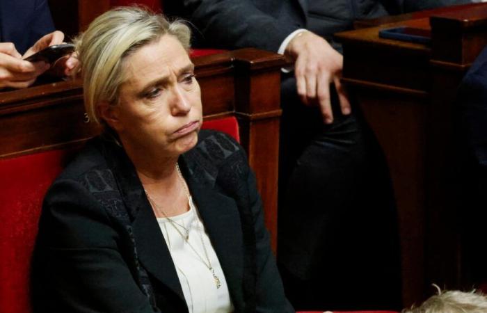 Marine Le Pen judges that Michel Barnier’s concessions “aggravate an already abysmal deficit”