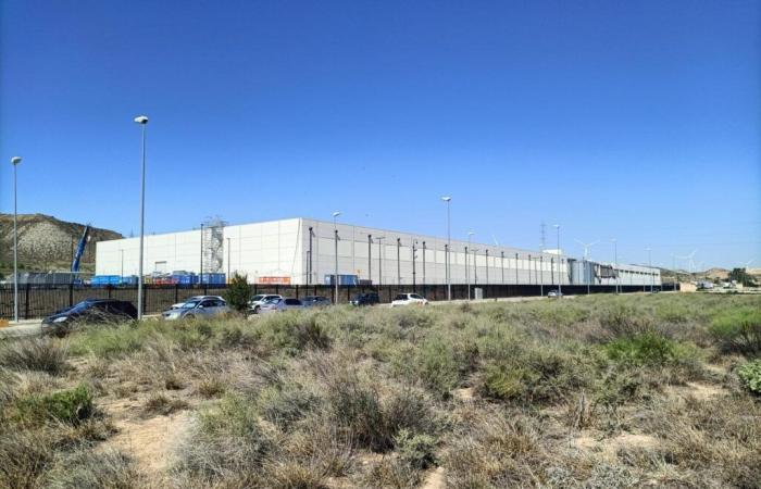 In Spain, fervor for data centers causes tensions around access to the electricity network