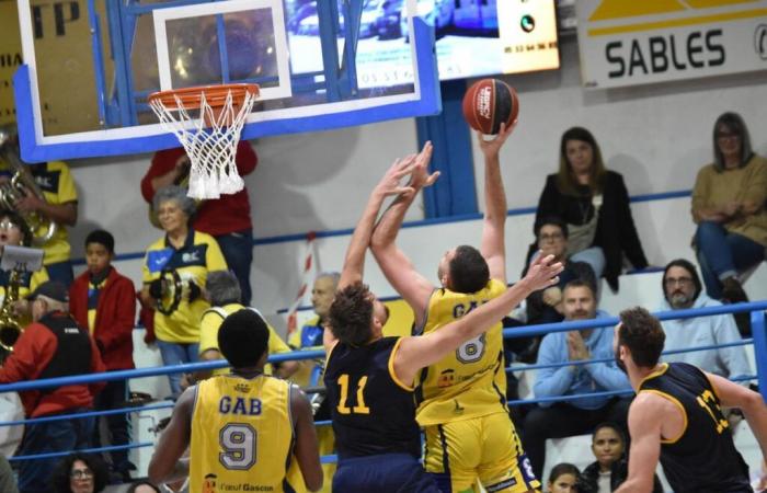 Basketball (National 2). Heavy on the menu at Garonne AB in Landes