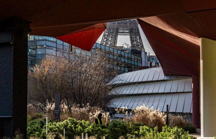 Au fil de l'or: the brilliant exhibition on gold in the art of fashion at the Musée du Quai Branly