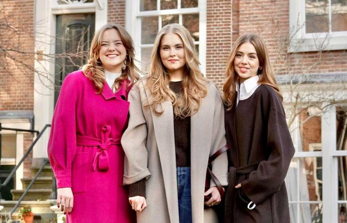 The Dutch royal family poses with their dog in the Amsterdam beguinage for the traditional end-of-year photo shoot