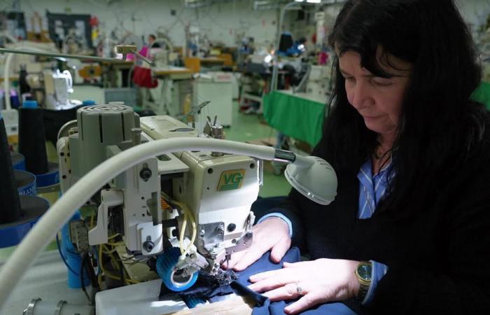 “Save my panties made in France”, a lingerie making workshop is fighting for its survival