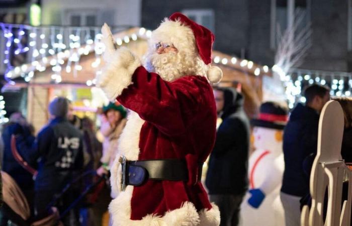 this Christmas market brings 80 exhibitors to visit for two days