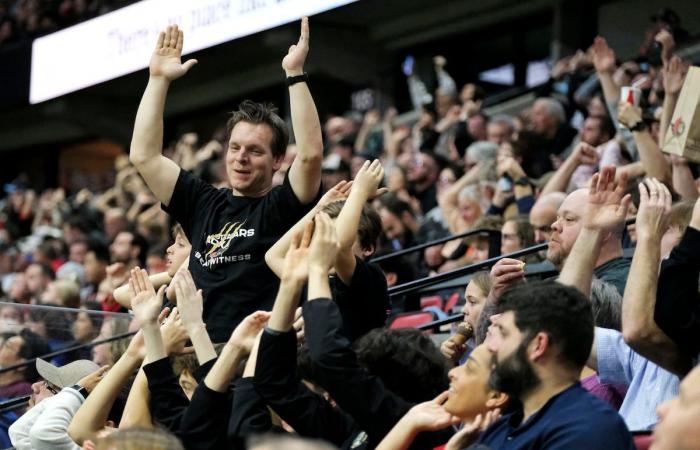 Zach Higgins steals the show at the Black Bears’ inaugural game