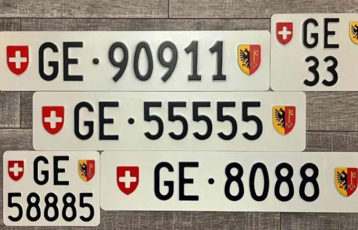 What is this license plate sold at a record price?