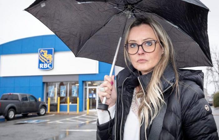 Single mother forced to put her house up for sale after $53,000 was stolen by fake Royal Bank employee