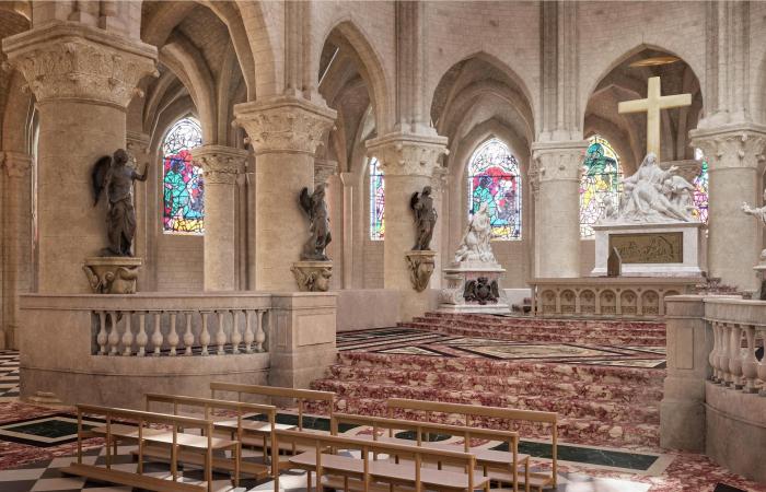 The first images of the cathedral post-reconstruction