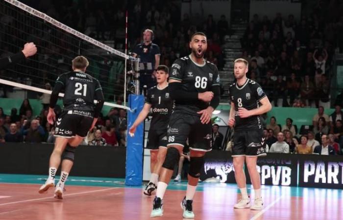 Earvin Ngapeth will leave Poitiers for Turkey