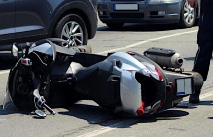 scooter accidents, a woman and a man hospitalized urgently