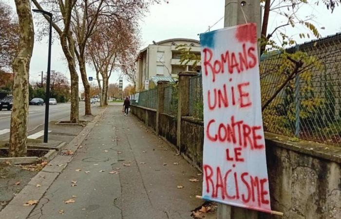 two opposing demonstrations in Romans-sur-Isère